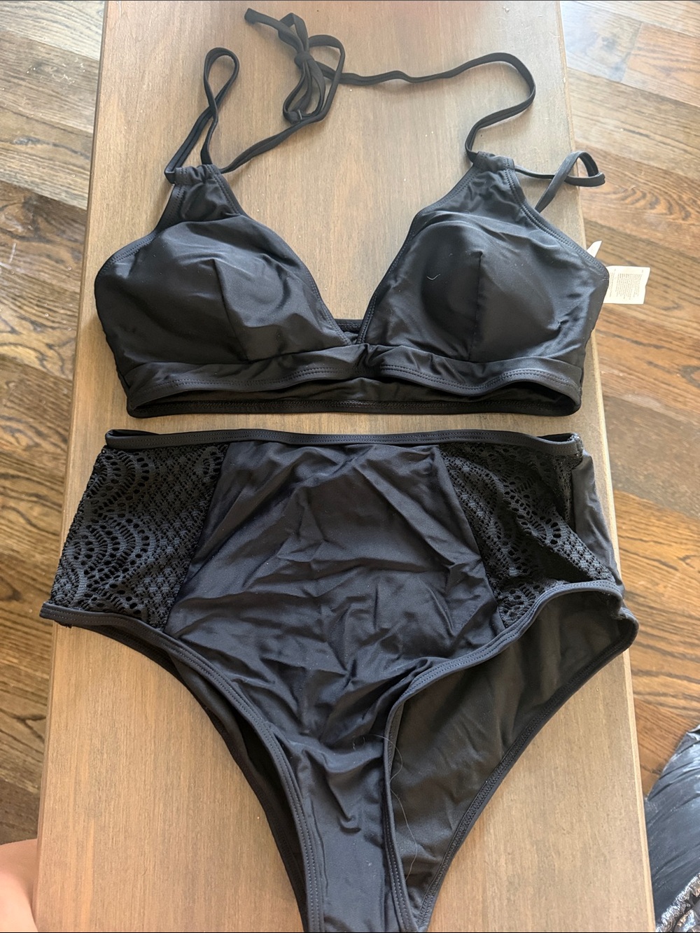 Cupshe Black High-Waist Bikini Set with Lace Side Panels - Size medium